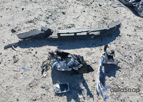 2022 Mercedes-Benz Glc 300 Suv z USA, uszkodzony, nr VIN W1N0G8DB5NV362852